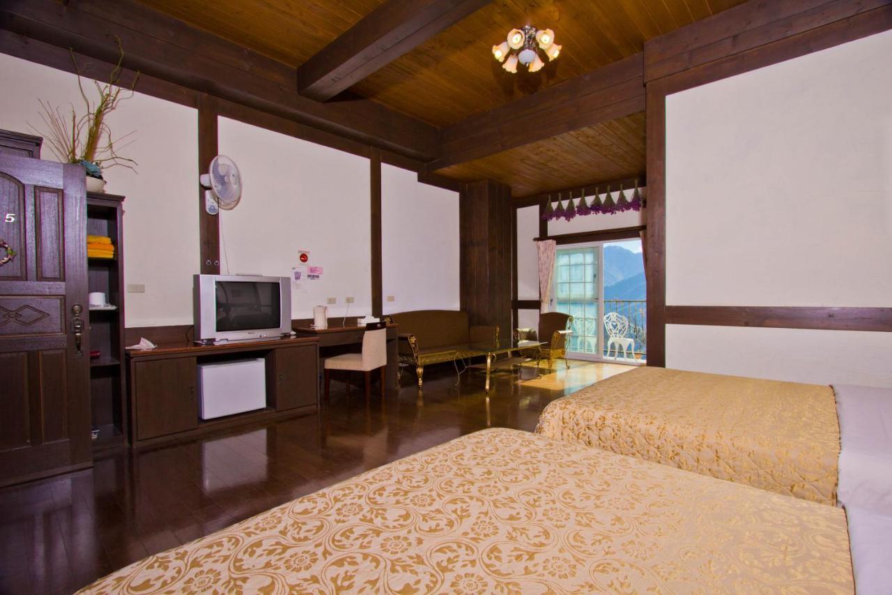 Maple Leave Holiday Villa Ренай Экстерьер фото