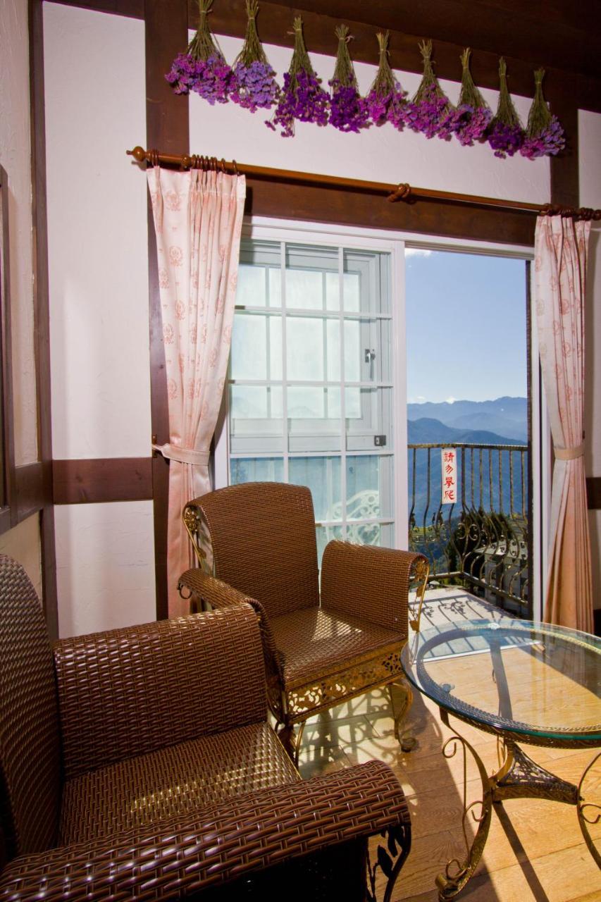 Maple Leave Holiday Villa Ренай Экстерьер фото